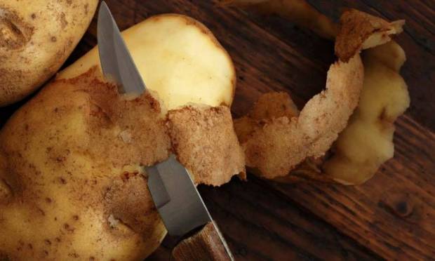 10- Patates kabukları atıştırmalık yemekler veya kür yapımında kullanabilirsiniz.